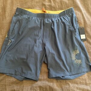 Roark Bommer 2.0 7“ shorts -  Large